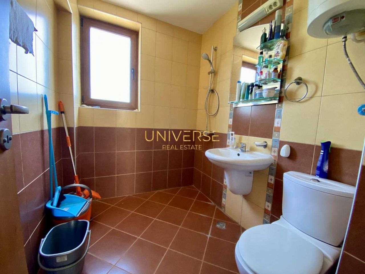 Продава се Двустаен апартамент в к.к. Слънчев бряг - 80 кв.м за 1120 €/кв.м - Снимка #5