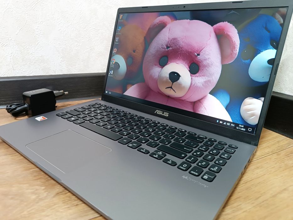 Современный Notebook ASUS