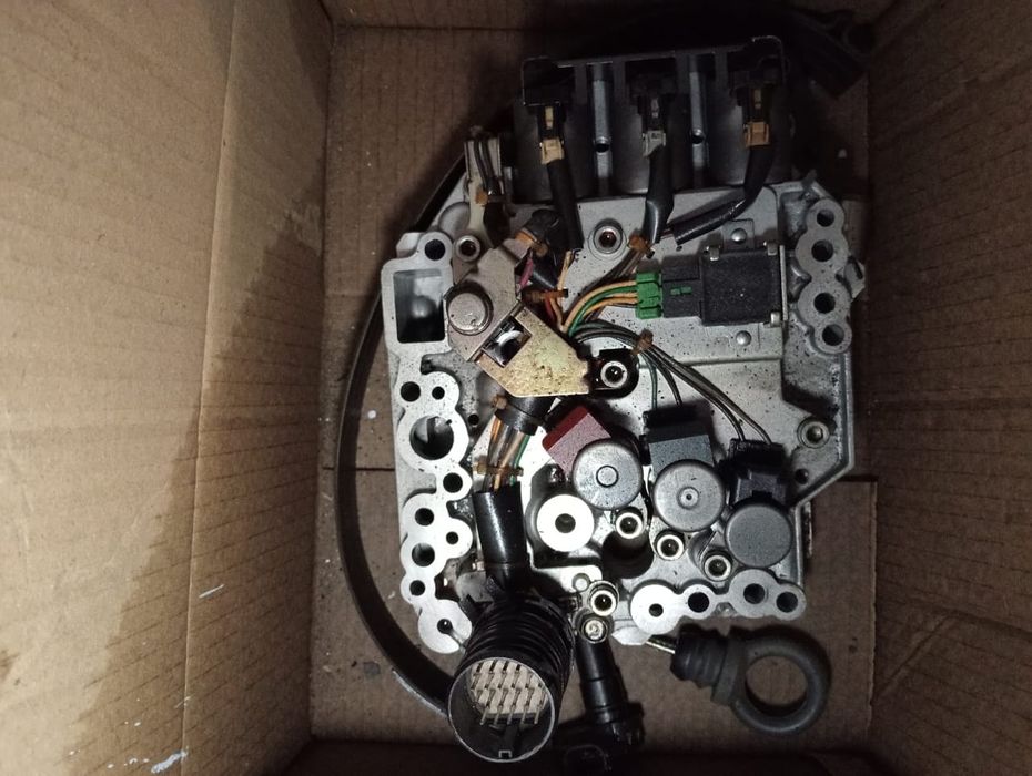 Продам запчасти на Ладу Гранту (автомат)