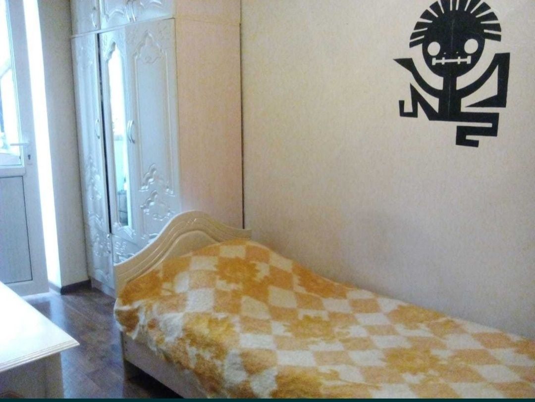 Продам 2-ком.кв. (Сатпаева-Ауэзова), кирпич