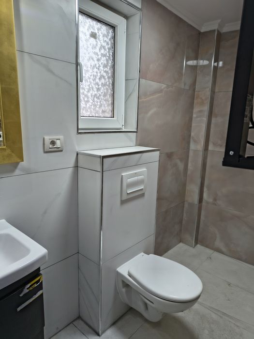 Ofer spre închiriere casa cu 2 camere