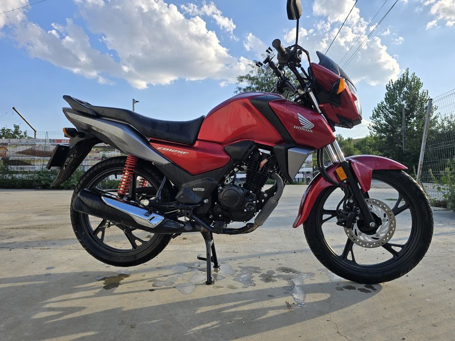 Honda CB125F 2023 impecabil