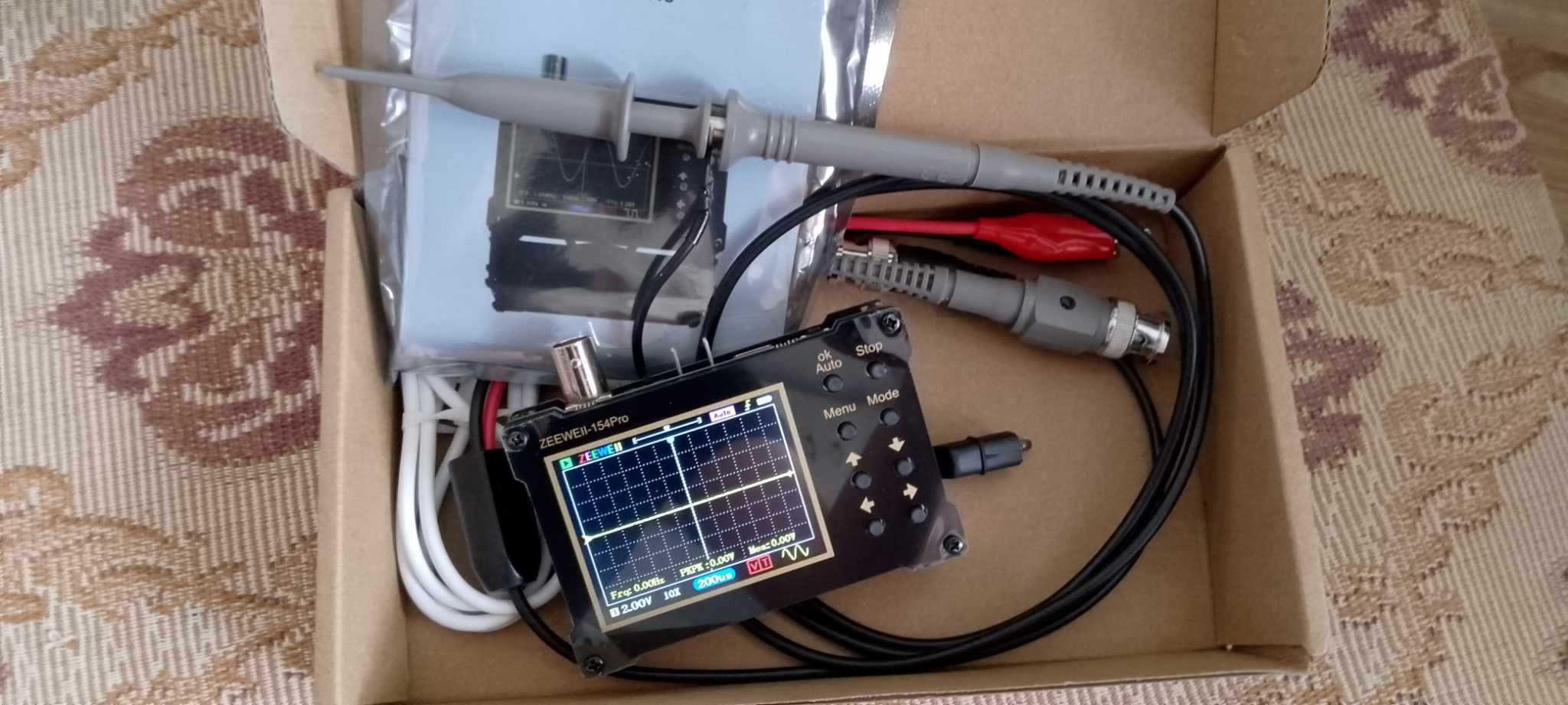 НОВ Цифров осцилоскоп DSO154Pro 18MHz 40MSa/s + генератор