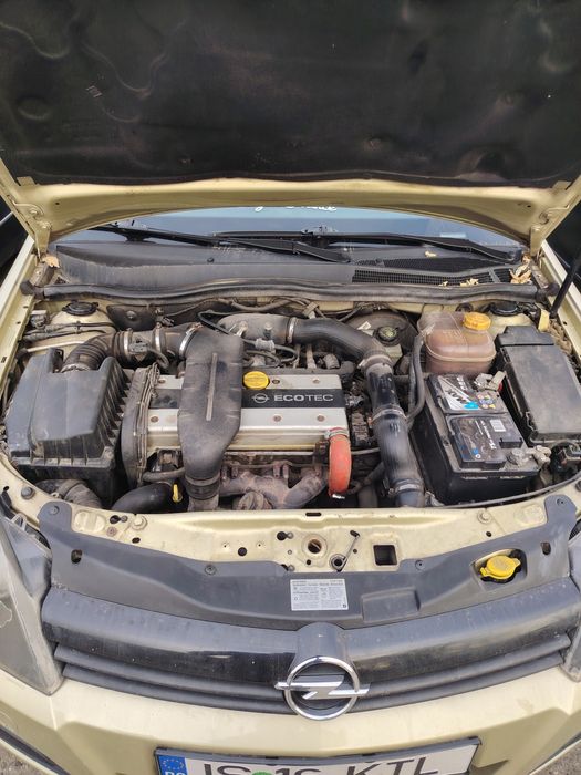 Vând Opel Astra H