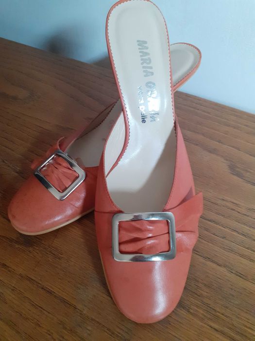 Sanda papuc nr.39 Maria Grazia Italia piele naturala.