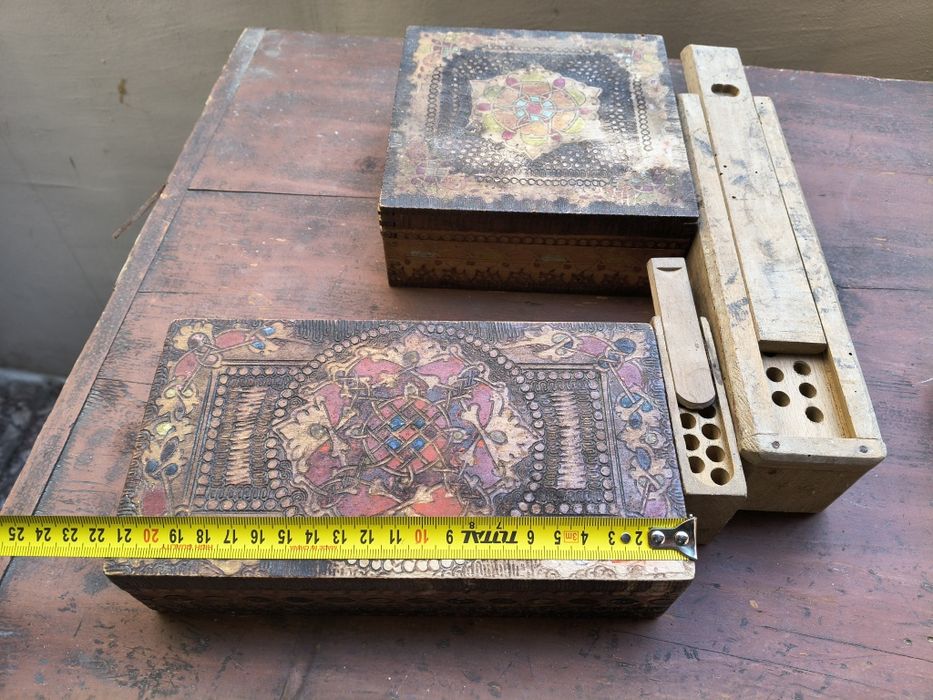 Лот старинни кутии всички за 30 лв