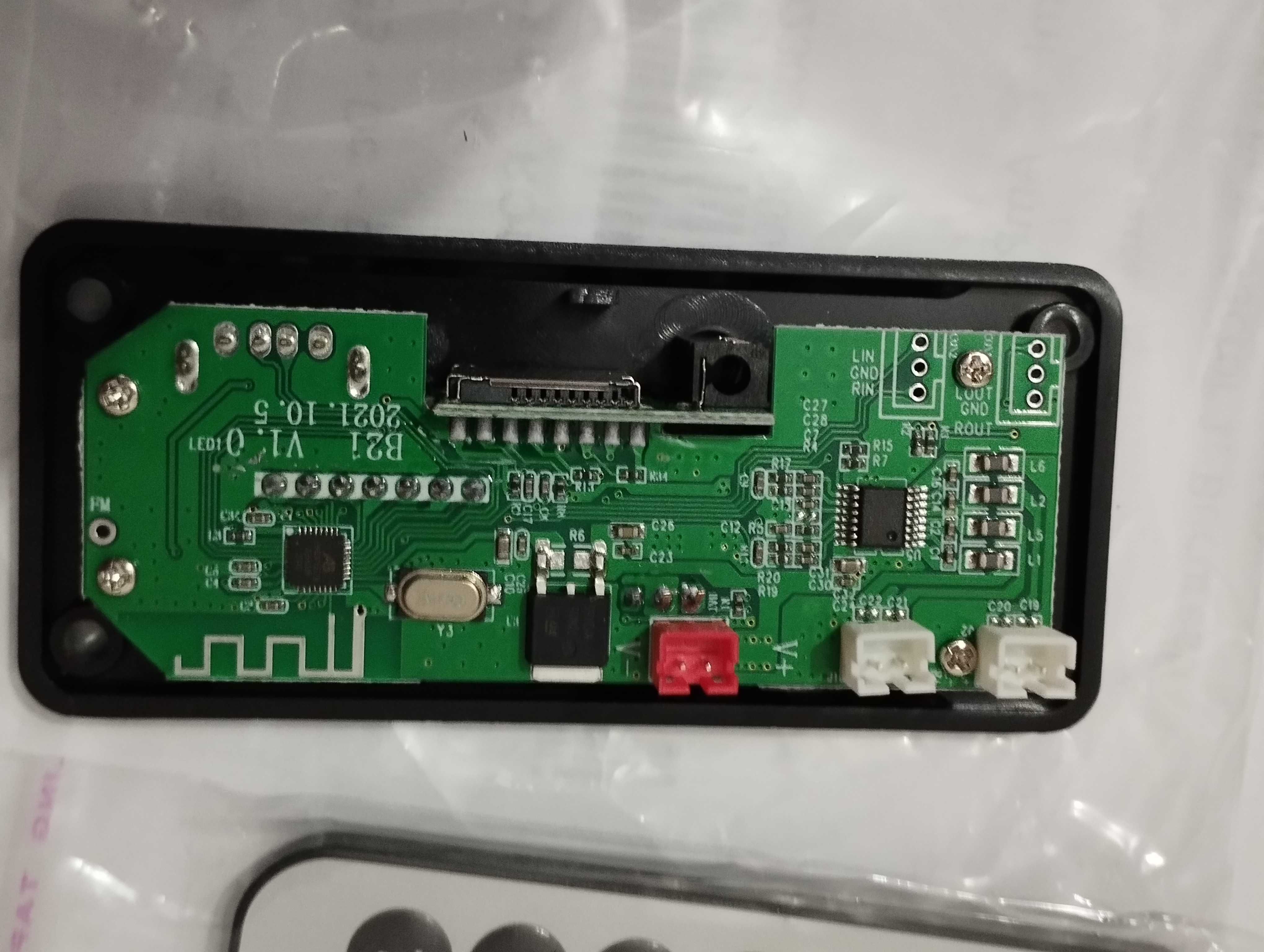 Modul mp3 decoder cu slot pentru SD Card USB Radio FM si Bluetooth