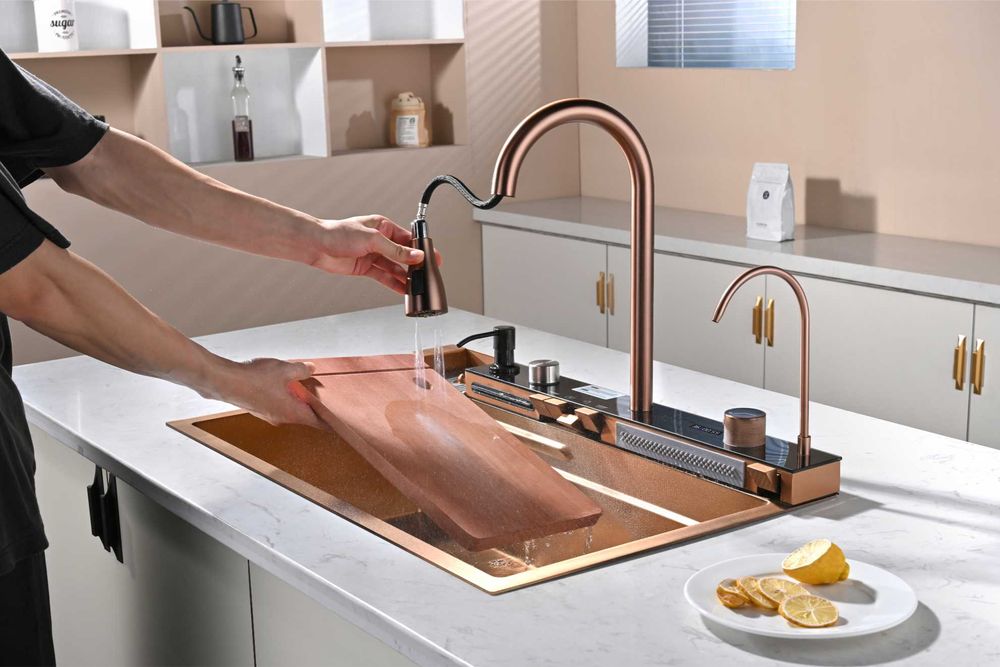 Розово злато - Мултифункционална кухненска мивка с двоен водопад