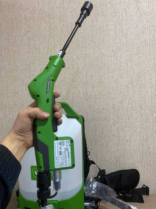 Опрыскиватель распылитель (аккумуляторный)