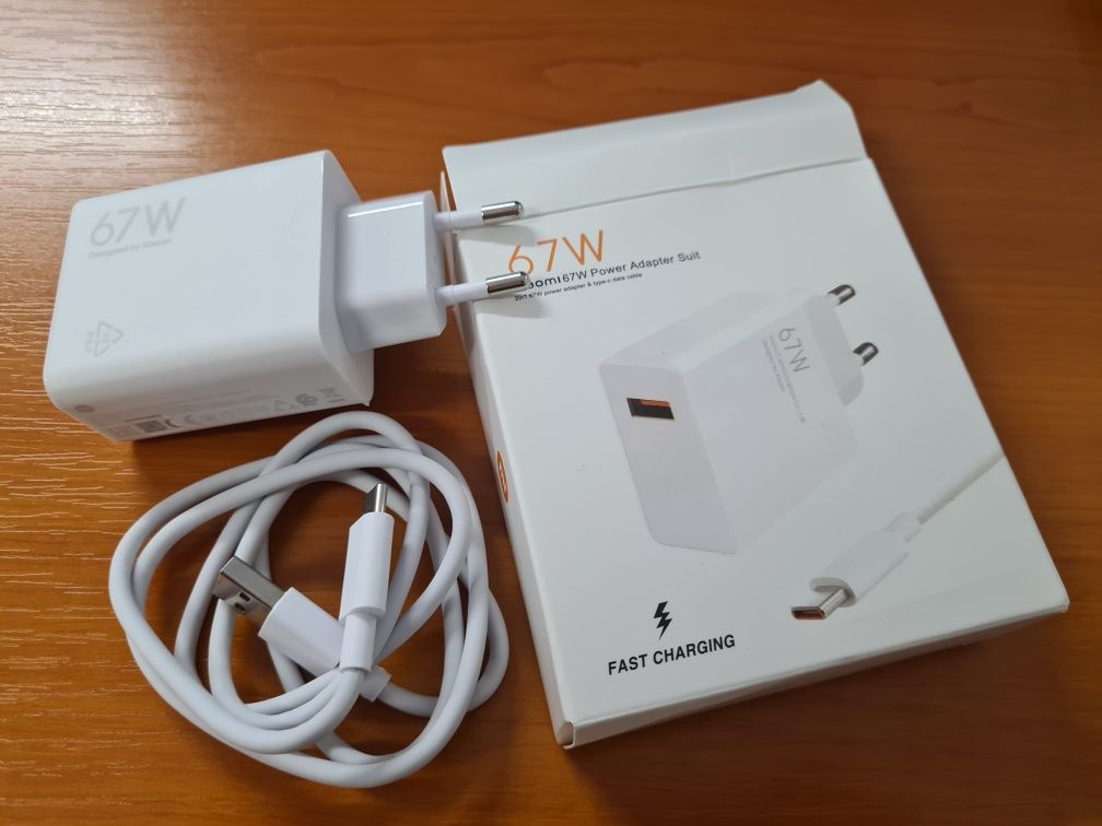 Оригинално зарядно Xiaomi 67W за бързо зареждане с USB-C кабел