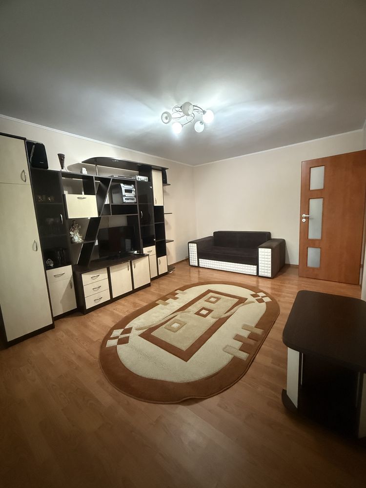 Apartament 2 camere de vanzare decomandat Sector 3