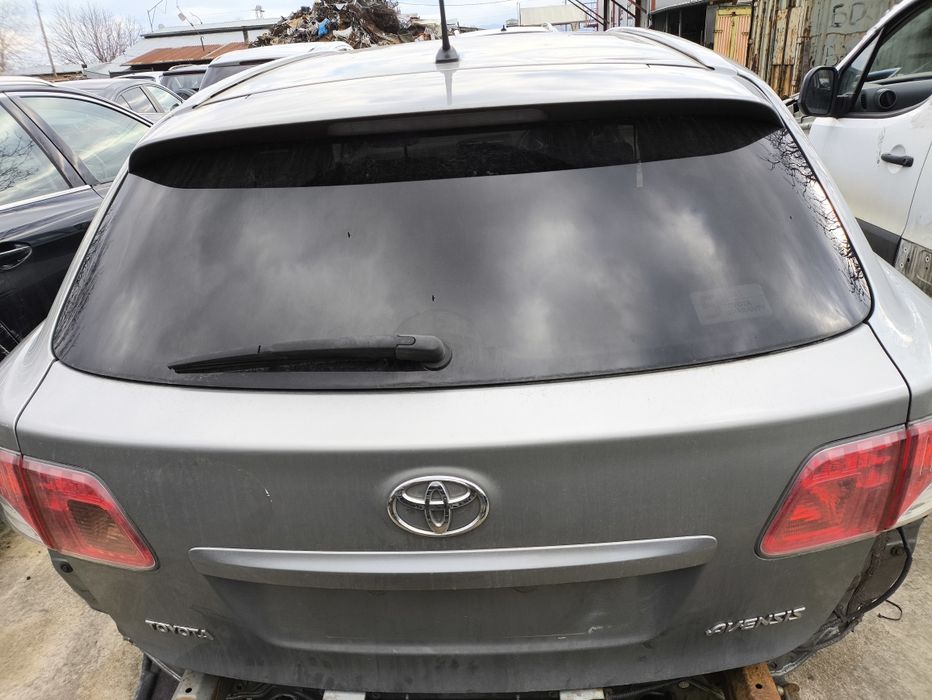 Заден капак за Toyota Avensis T27