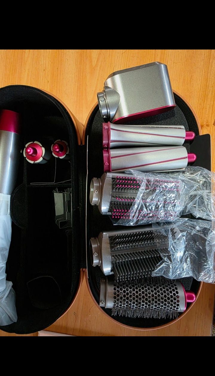 Dyson Airwrap HS01