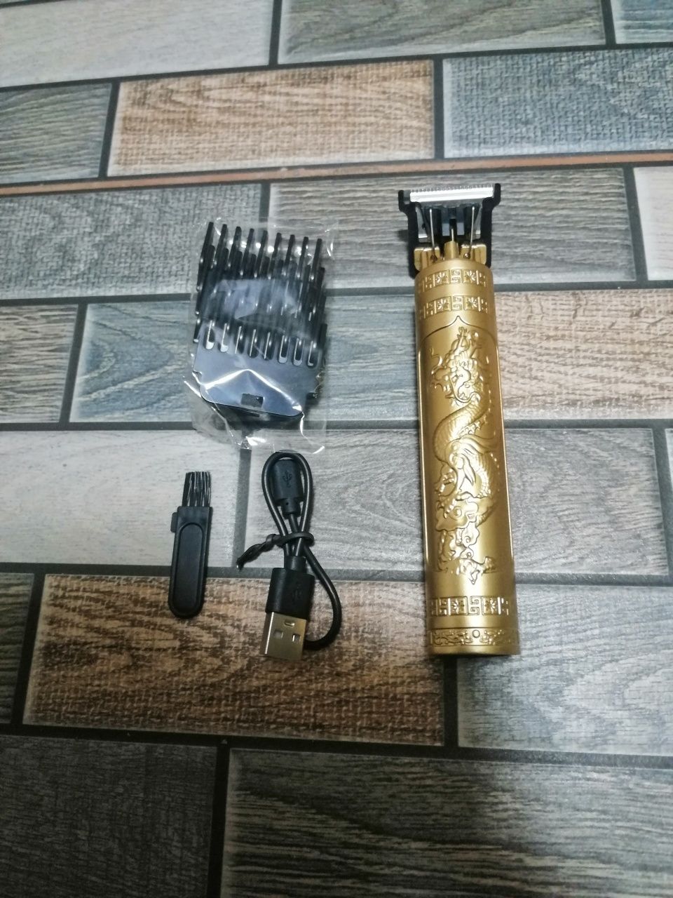 Машинка тример за подстригване, оформяне брада, коса barber usb