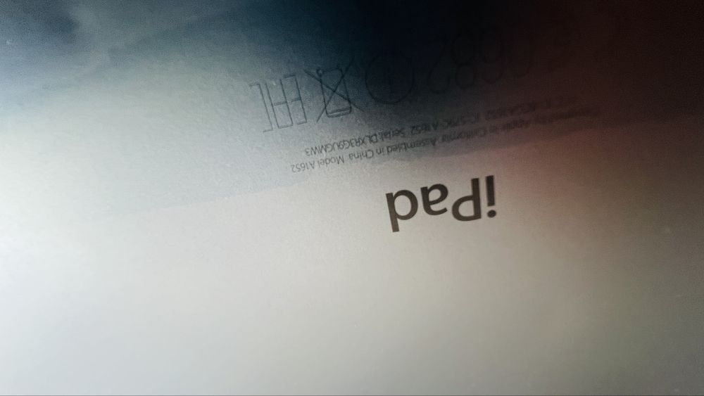 iPad Pro 12.9 WiFi + Cellular A1652