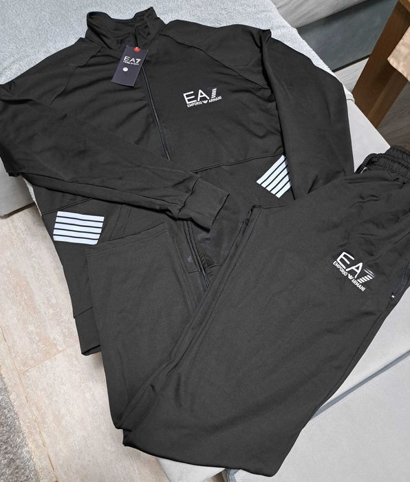 Спортен екип Emporio Armani, XXL