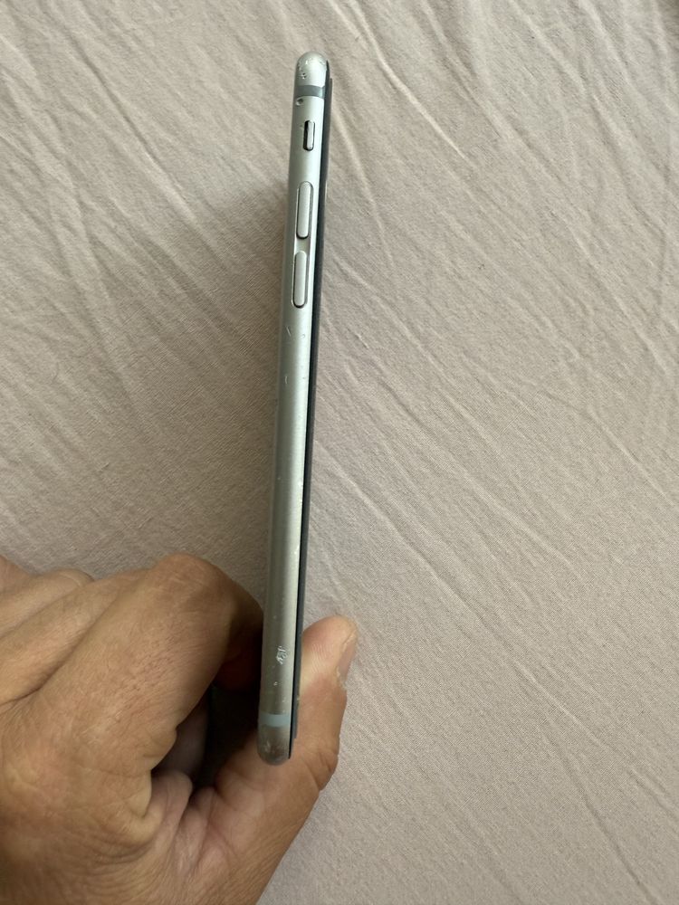 Iphone 6 64 GB отключен