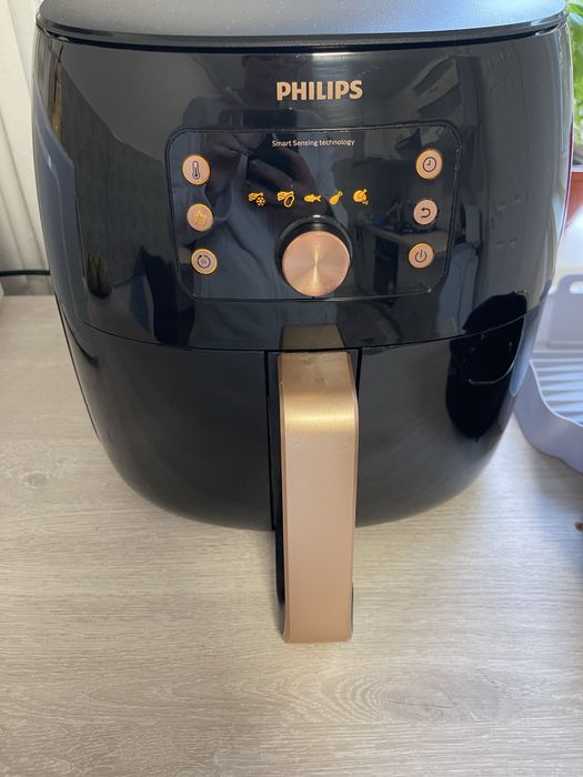 Philips Airfryer XXL 7,3litri/1.4kg