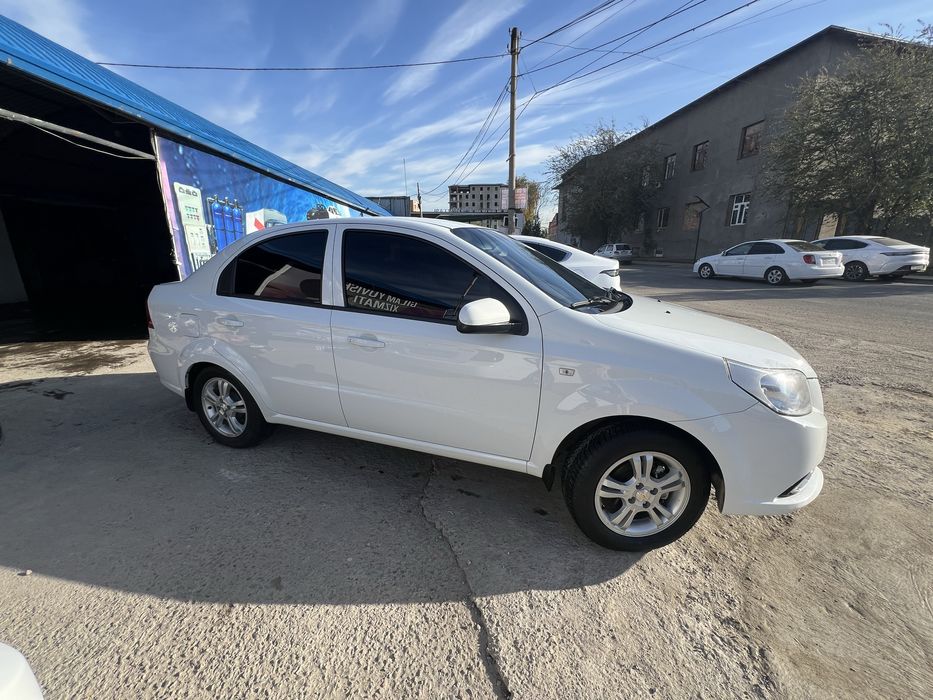 Аренда Nexia3 mexanika 2023