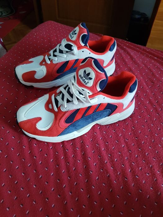 Vand ADIDAS nr 43 noi