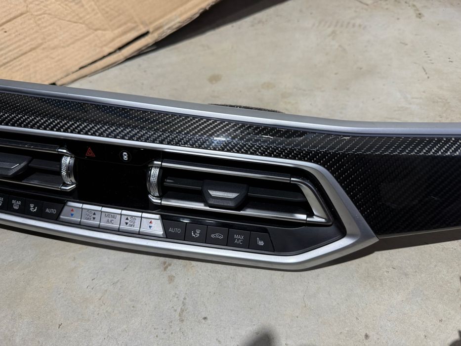 Bmw X6 G06 Ornamente interior carbon set complet plansa + usi