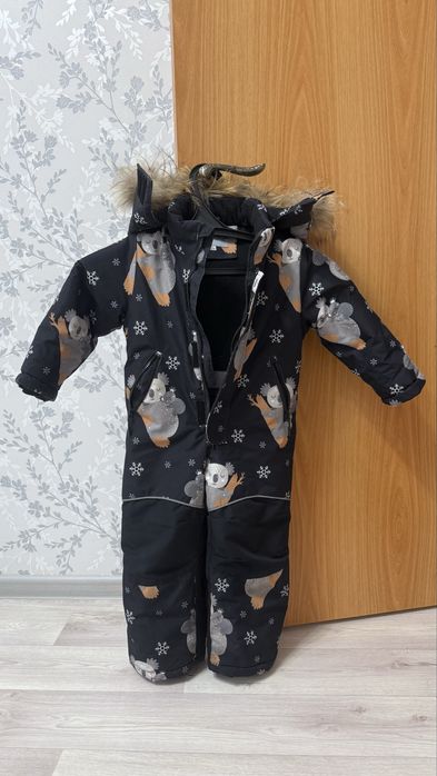 Продам детский комбинезон 98 размер