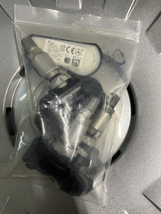 Jante 18 roti iarna  Mercedes C W205 206 CLA 225/45R18 Dunlop Winter 5