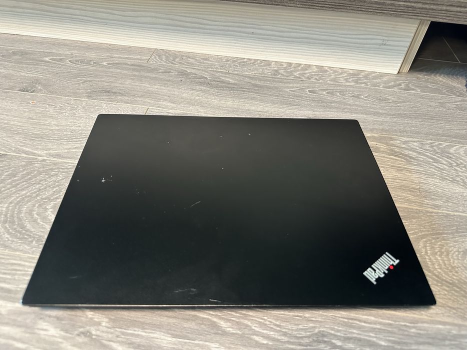Lenovo E485 Ryzen 5 2500u 3.6Ghz - 8Gb DDR4 - SSD 240Gb - FullHD 14’