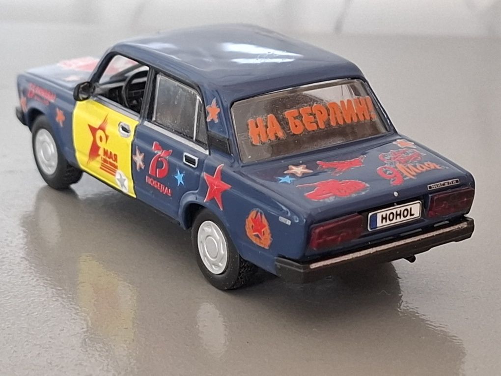 Коллекционная модель ВАЗ 2107, масштаб 1:43