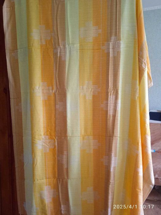 Штора новая размер 1,5 м на 2,45 м