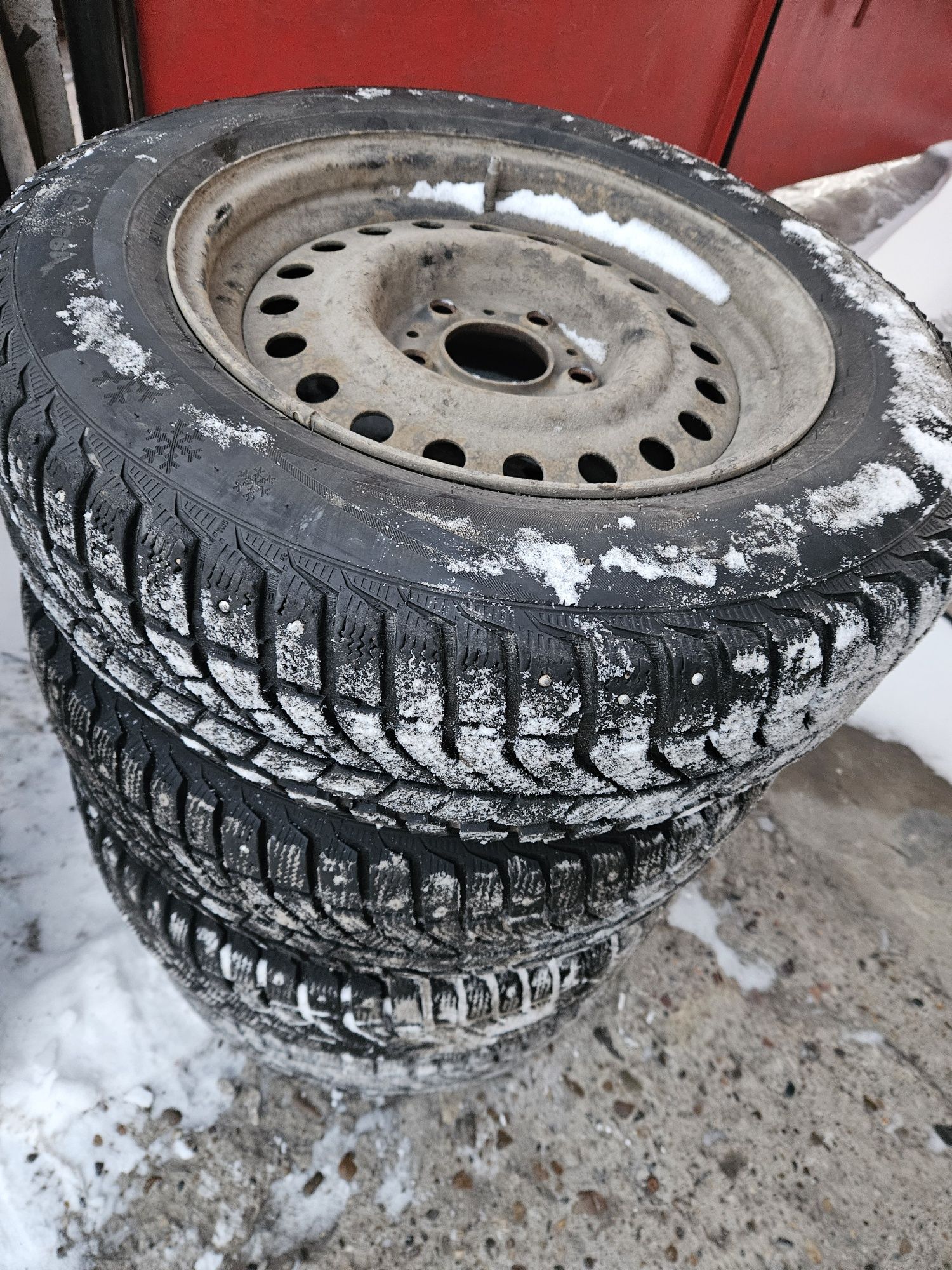 Продам колеса на бмв р15
