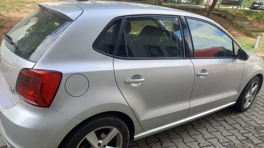 Volkswagen polo 2015