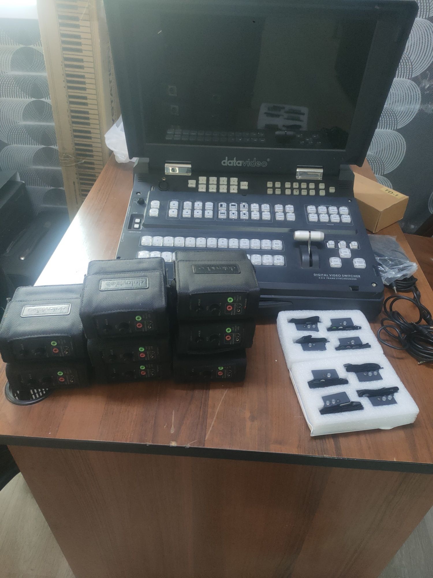 Datavideo Mobile Cast HD-2800 Датавидео  мабильная транслятци HS-2800