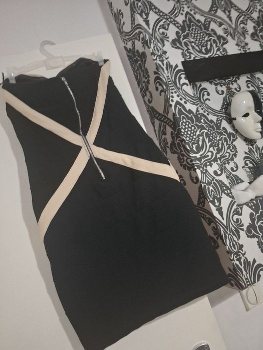 Рокля 2 за 1. Черна изкушаваща визия.