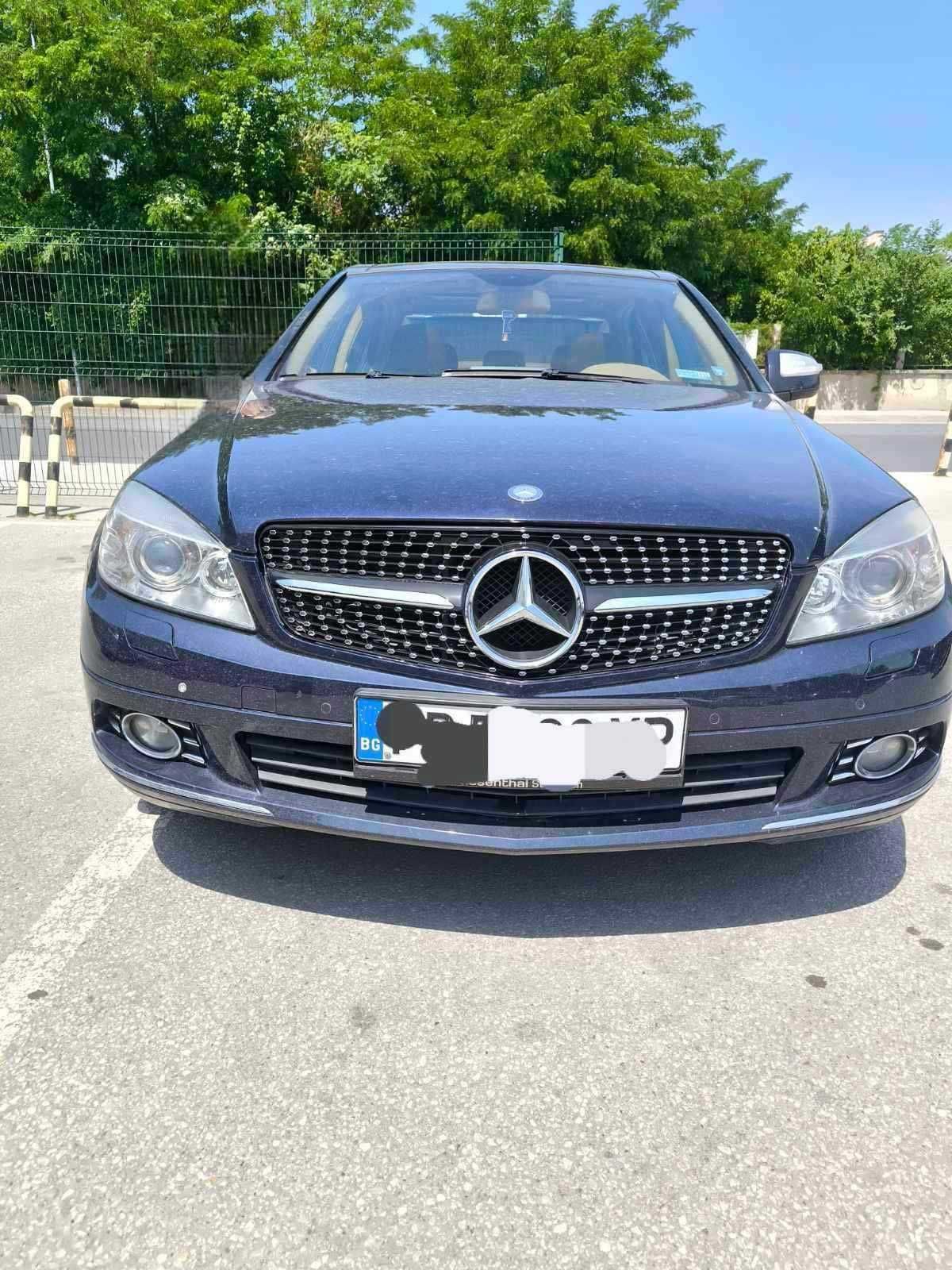 AMG решетка за Mercedes W204 C-class 2007-2014 маска