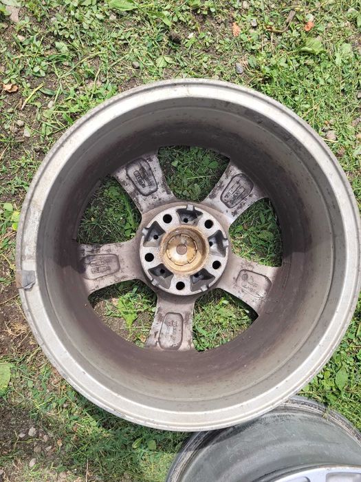 Jante BMW 16 inch Motec 5x120