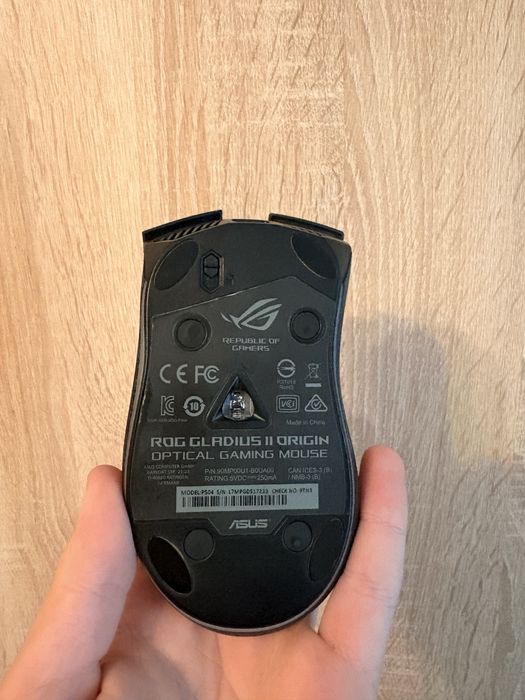 PACHET! Mouse Asus ROG+ Tastatura SPC Gear