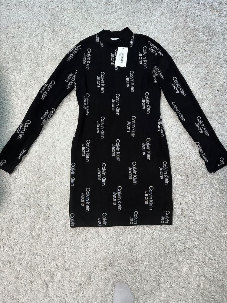 Рокля Calvin Klein jeans