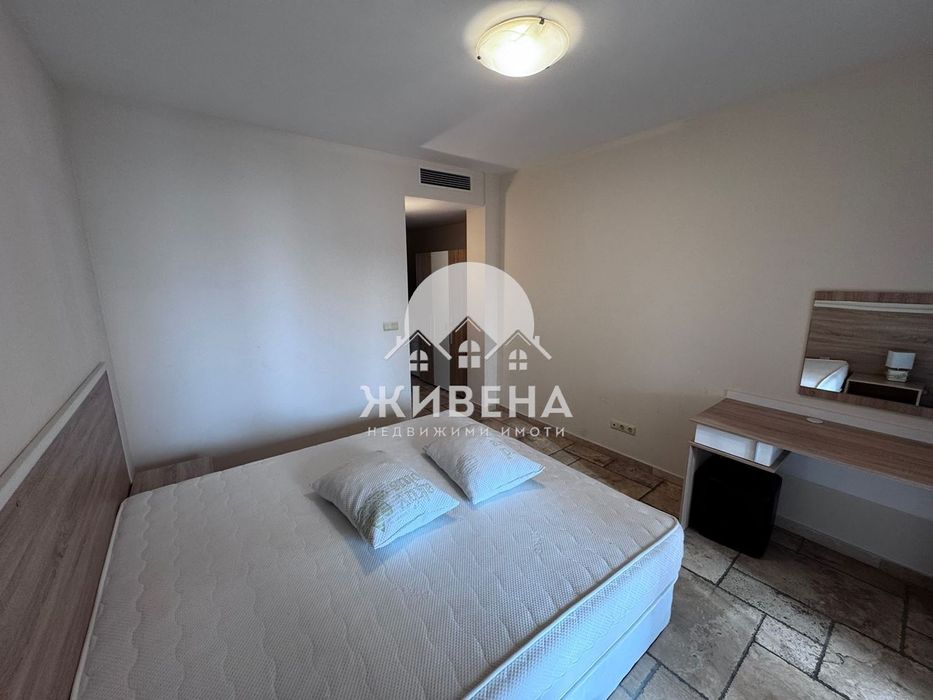 Продава обзаведен 3-стаен апартамент, с.Топола