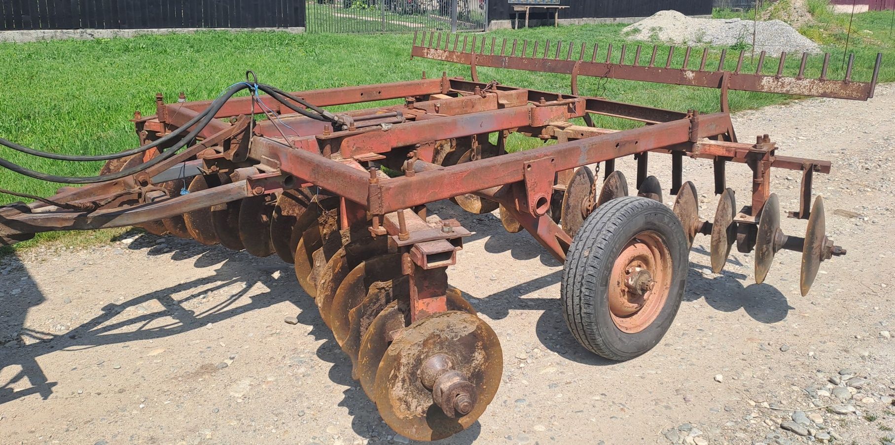 Tractor u650 + Disc + Plug