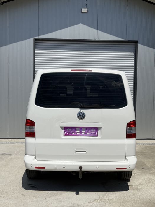 VW T5 2.0 TDI 140 Cp 8+1 9 locuri Automat DSG Rate
