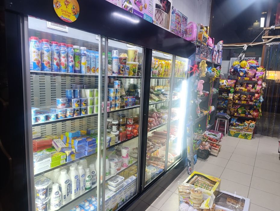 Xaladelnik sotiladi 2,5 metr