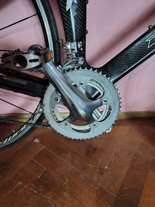 Bicicletă carbon