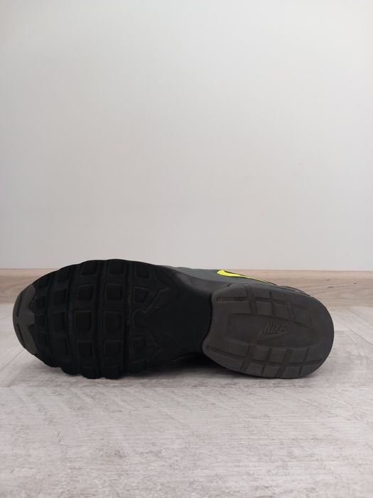 Обувки Nike air max INVIGOR