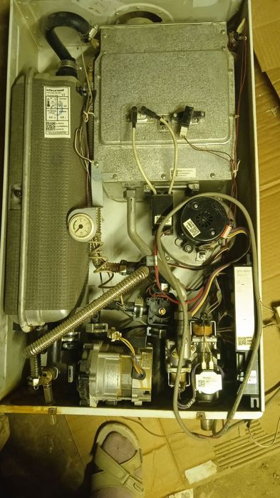 Газовый котел akfa  срочно