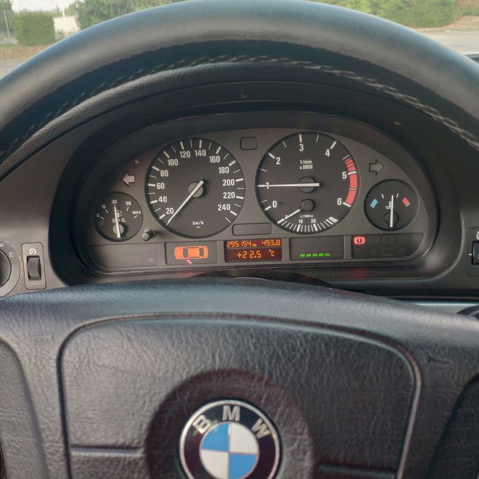 Vand BMW 520D, E39, limuzina, manual, fara schimburi