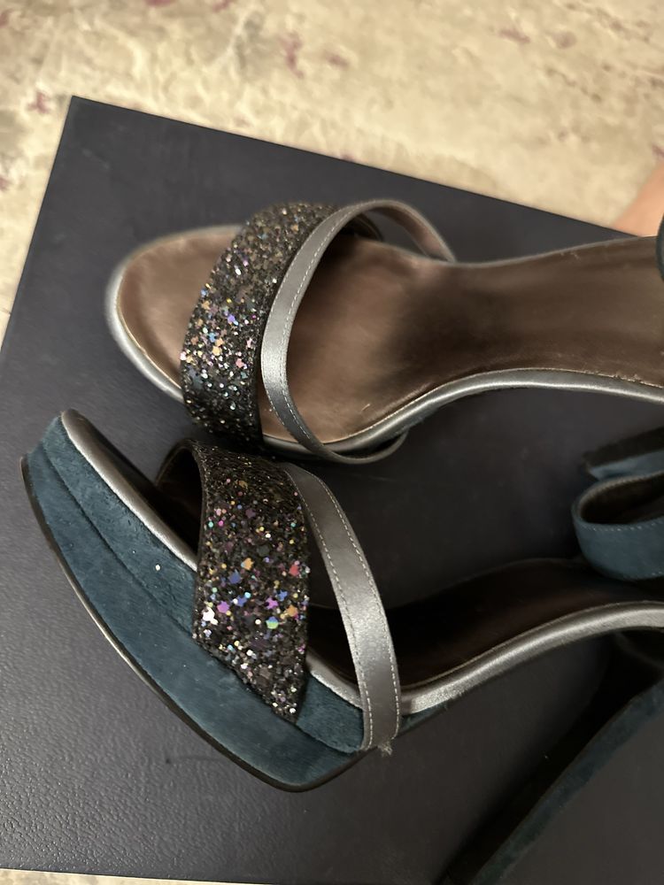 Sandale bleumarin piele intoarsa 40 Nine West