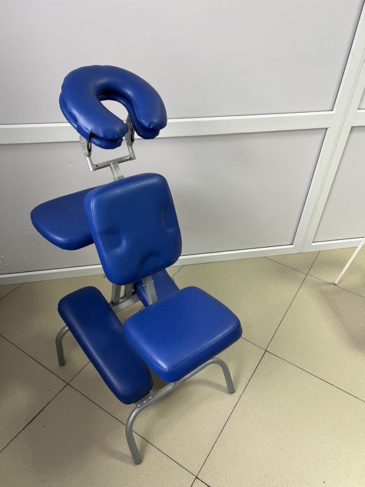 Кушетка новая продаю