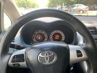 Toyota Auris 2012