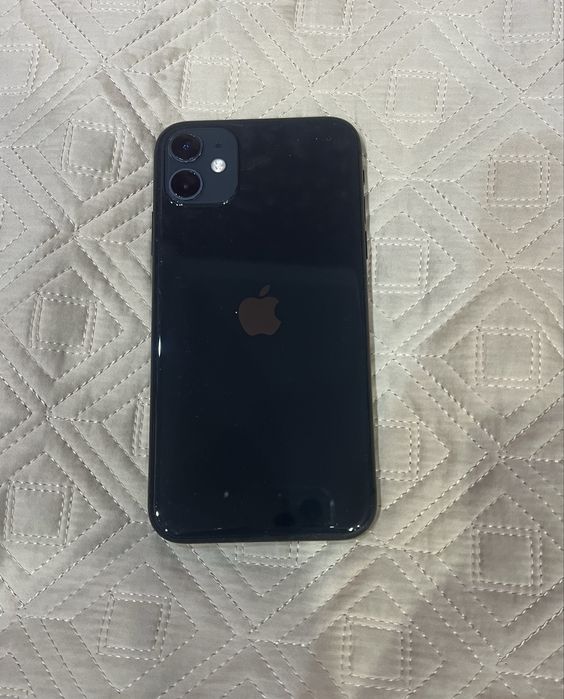 Айфон 11: все в описании